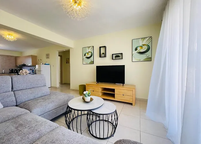 Nissi Sunny Cozy Ayia Napa