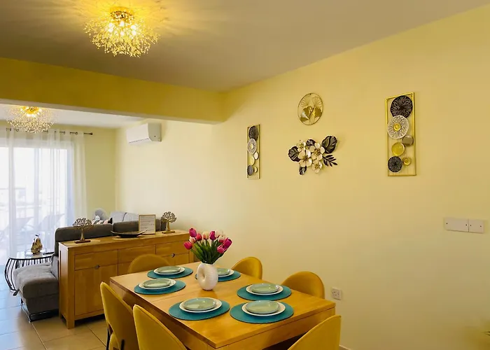 Nissi Sunny Cozy Daire Aya Napa